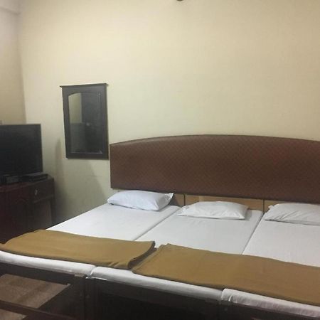 Anupam Residency Hotel Kochi Kültér fotó